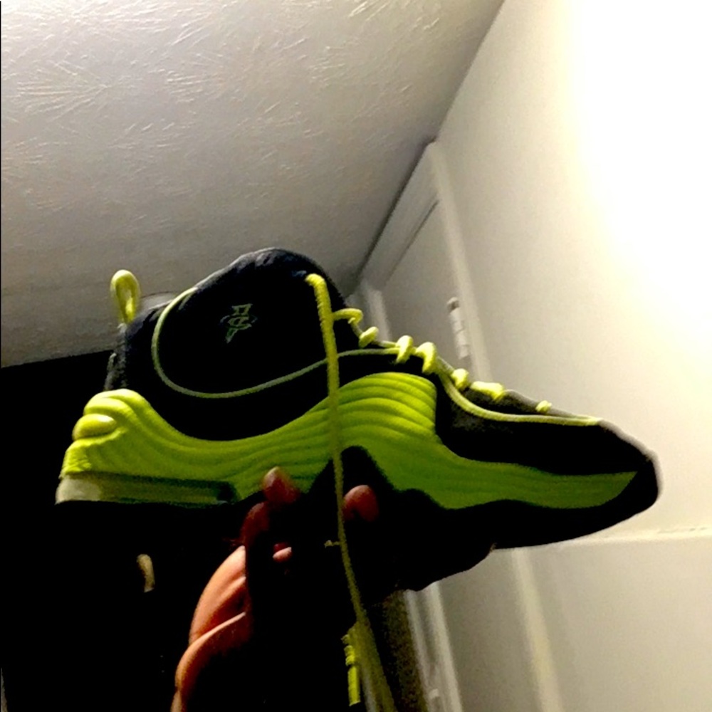 Penny hardaway only wore once excellent condition